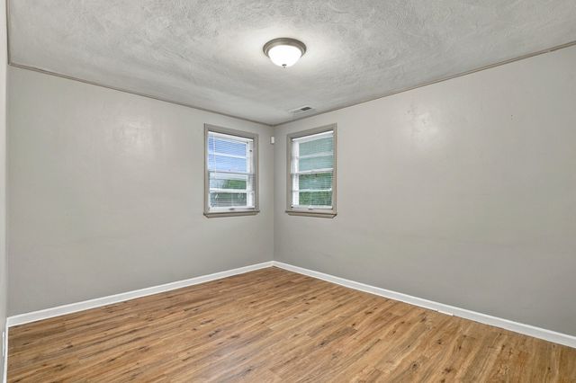 710 COOK AVE, Columbia, MO 65203