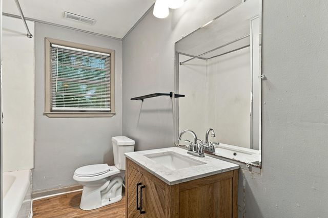 710 COOK AVE, Columbia, MO 65203