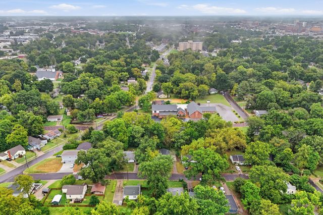 710 COOK AVE, Columbia, MO 65203