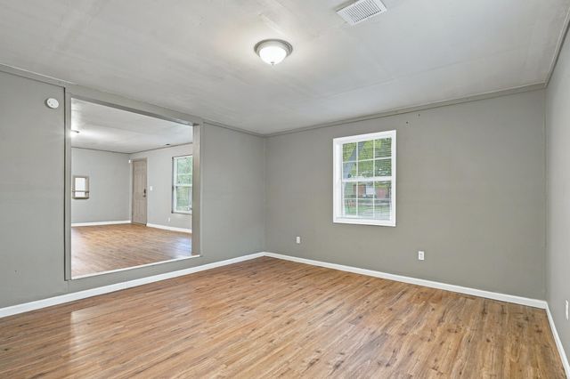 710 COOK AVE, Columbia, MO 65203