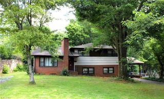 1407 Drumcliffe Road, Winston-salem, NC 27103