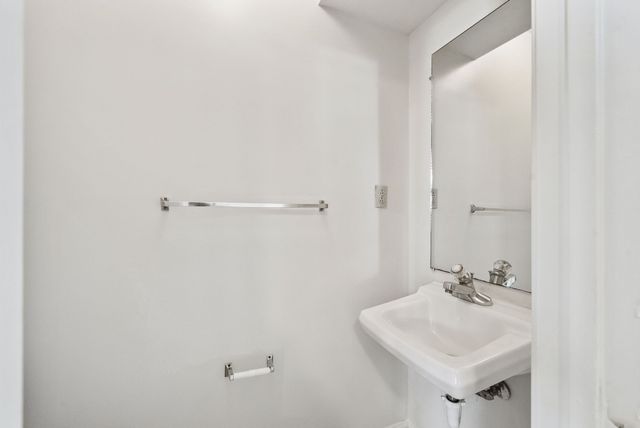 276 Northridge Dr Apt 4, Clarksville, TN 37042