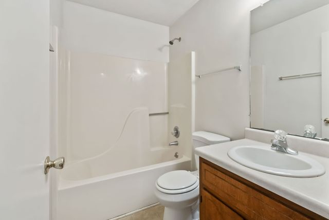 276 Northridge Dr Apt 4, Clarksville, TN 37042