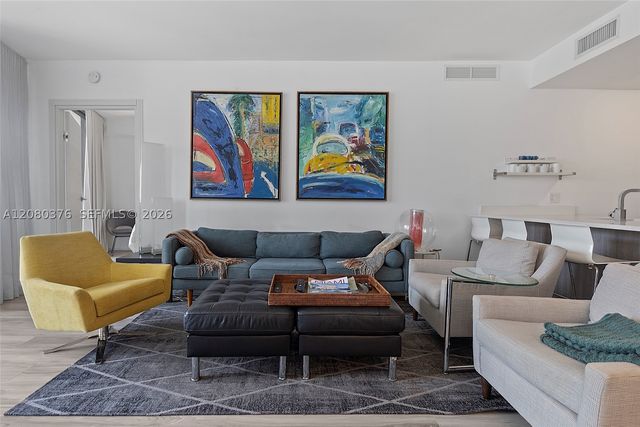 801 S Miami Ave 3604, Miami, FL 33130