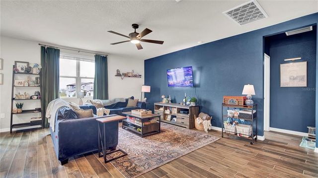 3037 CASSIDY LANE, Haines City, FL 33844
