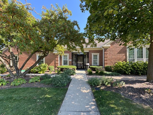 30W015 Juniper Court 30W015, Warrenville, IL 60555