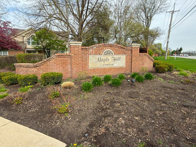 30W015 Juniper Court 30W015, Warrenville, IL 60555