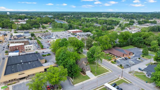 110 S Porter St, Winchester, TN 37398