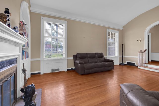 110 S Porter St, Winchester, TN 37398