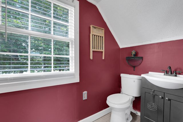 110 S Porter St, Winchester, TN 37398