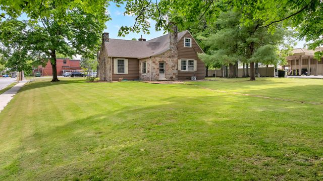 110 S Porter St, Winchester, TN 37398