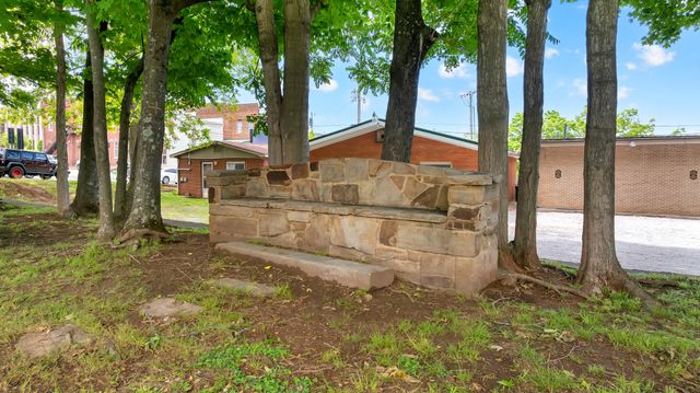 110 S Porter St, Winchester, TN 37398