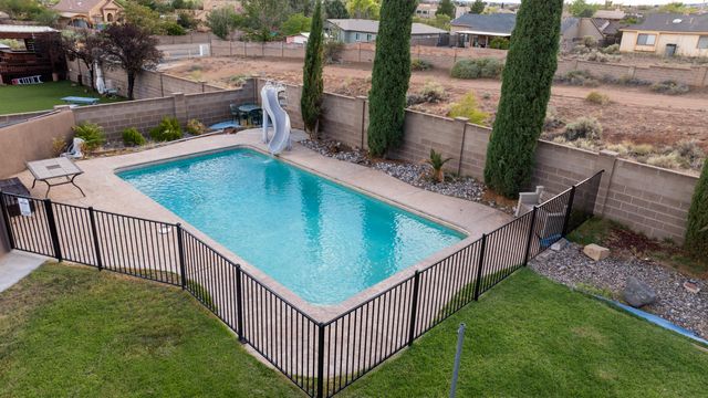 2309 Agua Fria Drive NE, Rio Rancho, NM 87144