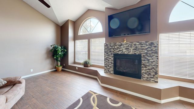 2309 Agua Fria Drive NE, Rio Rancho, NM 87144
