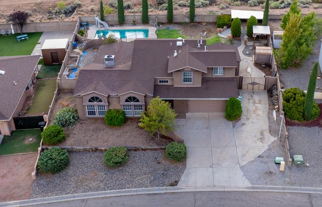 2309 Agua Fria Drive NE, Rio Rancho, NM 87144