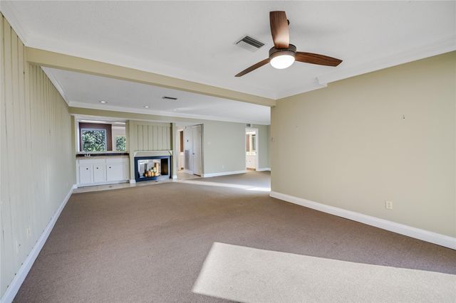 115 World Of Tennis SQ, Lakeway, TX 78738