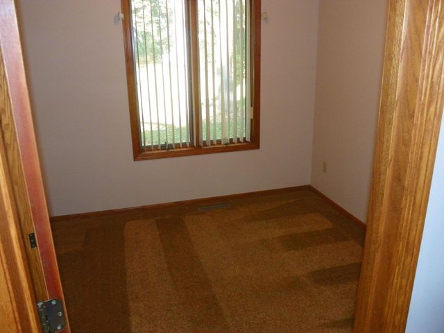 21553 County Road 34, Eden Valley, MN 55329