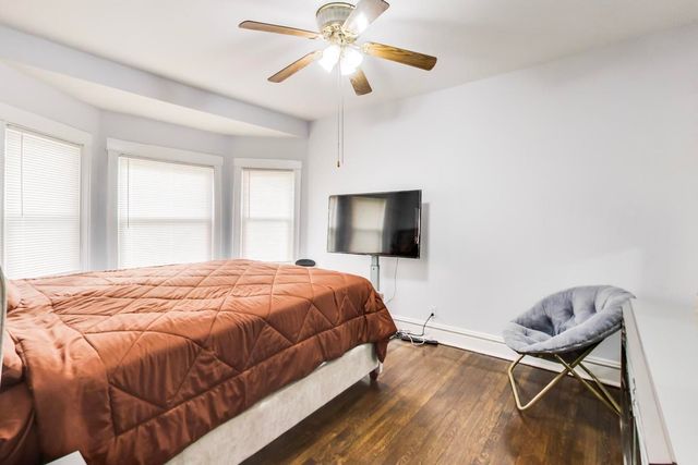 28 N Lockwood Avenue, Chicago, IL 60644