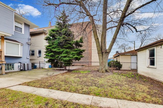 28 N Lockwood Avenue, Chicago, IL 60644