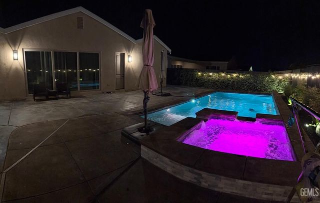 5902 Ocean Jasper Drive, Bakersfield, CA 93313