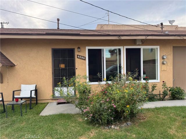 4296 Howard Ave, Los Alamitos, CA 90720