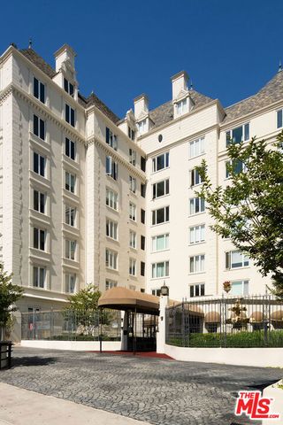 1424 N Crescent Heights Boulevard 60, West Hollywood, CA 90046