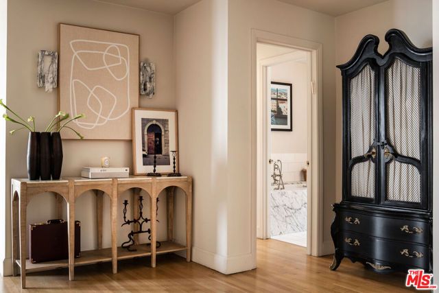 1424 N Crescent Heights Boulevard 60, West Hollywood, CA 90046