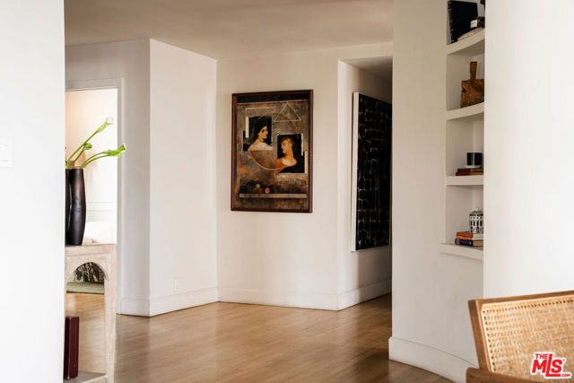 1424 N Crescent Heights Boulevard 60, West Hollywood, CA 90046