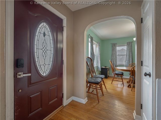 1233 Woodland Drive, Charleston, WV 25302