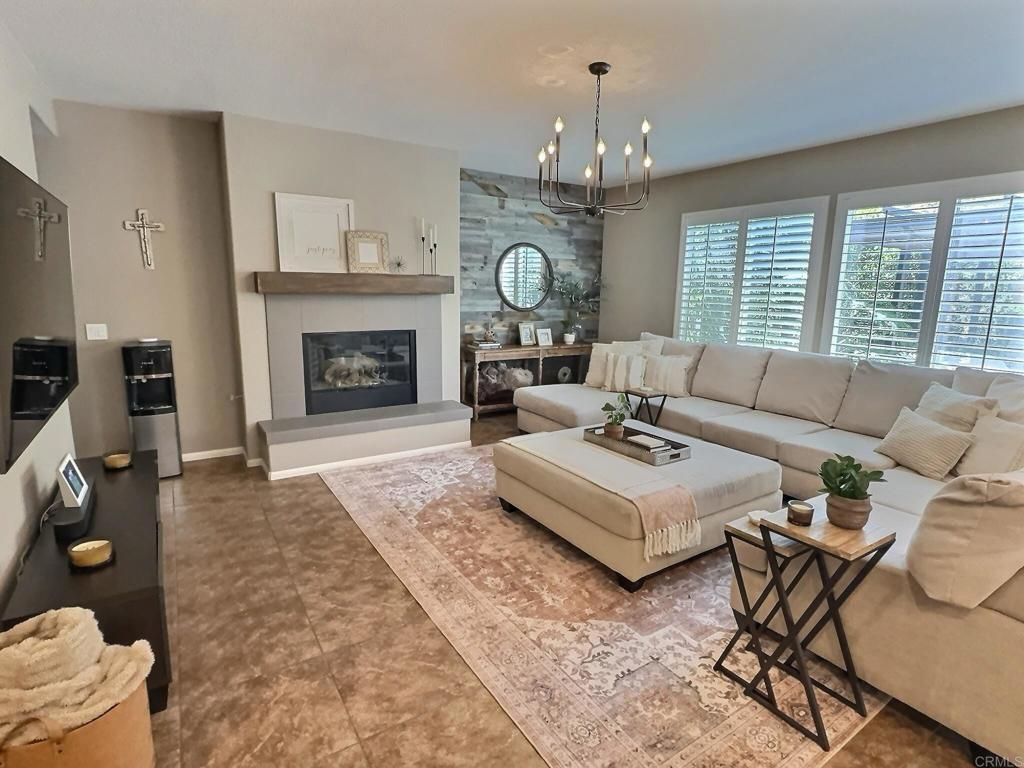 Image 9 of property listing at 1694 Quiet Trail Drive, Chula Vista, CA 91915