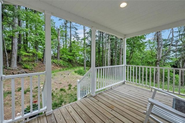 939 Don Bare Road, Jefferson, NC 28640