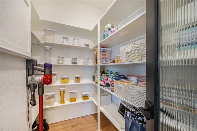 3207 SW Enoch Street, Lee's Summit, MO 64082