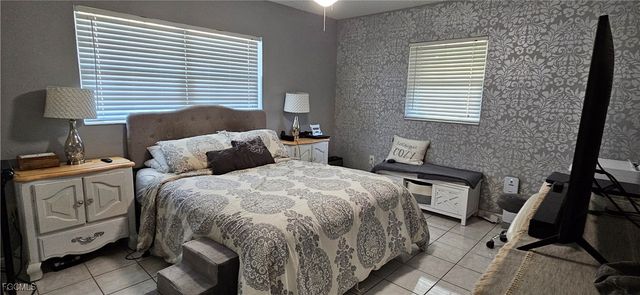 7350 Myrtle RD, Fort Myers, FL 33967