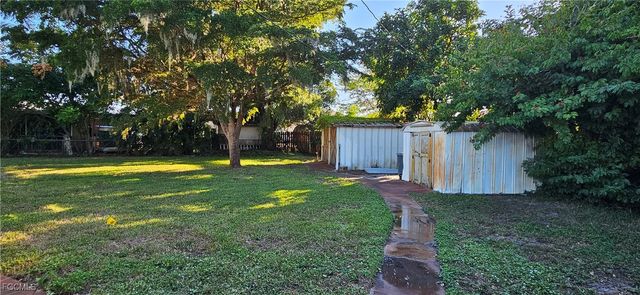 7350 Myrtle RD, Fort Myers, FL 33967