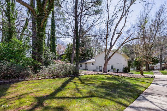 516 Northclift Drive, Raleigh, NC 27609