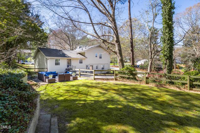 516 Northclift Drive, Raleigh, NC 27609