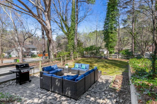 516 Northclift Drive, Raleigh, NC 27609