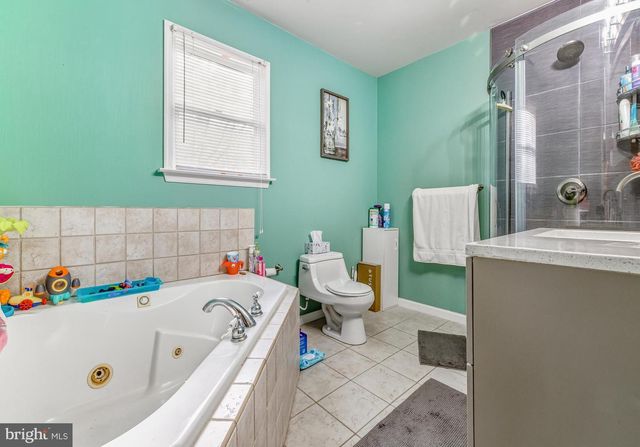 18 E FRONT ST, Glendora, NJ 08029