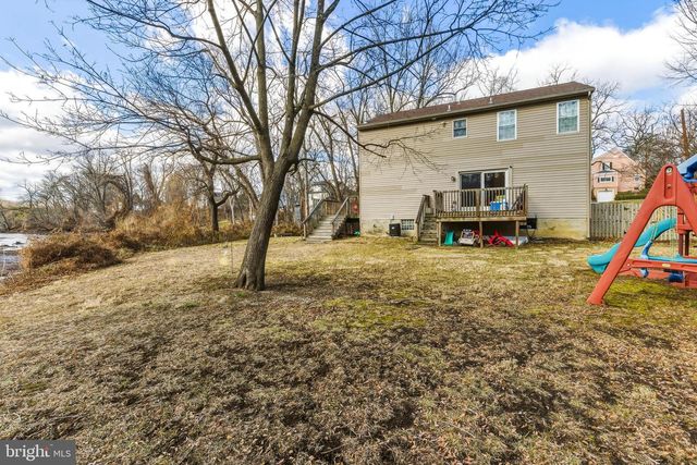 18 E FRONT ST, Glendora, NJ 08029