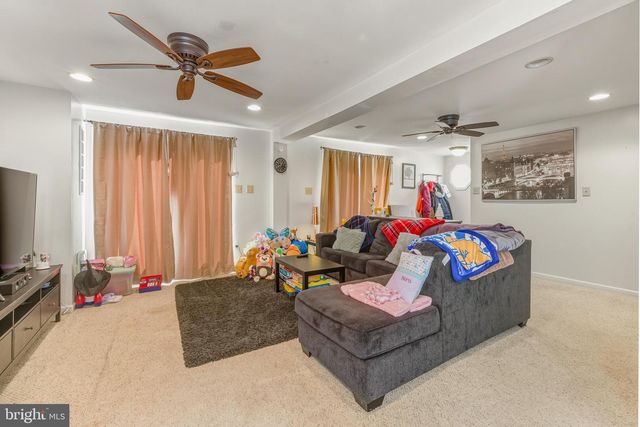 18 E FRONT ST, Glendora, NJ 08029