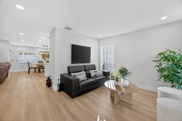 11352 SW 245th St 00, Homestead, FL 33032