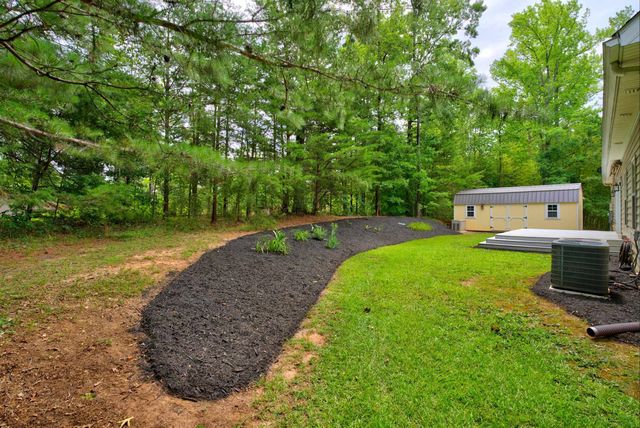 748 N Elm Avenue, Landrum, SC 29356