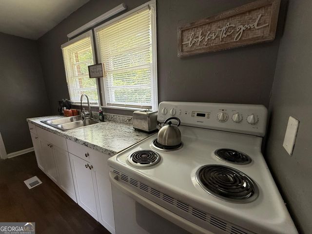 2602 LAKERIDGE Circle, Rome, GA 30165