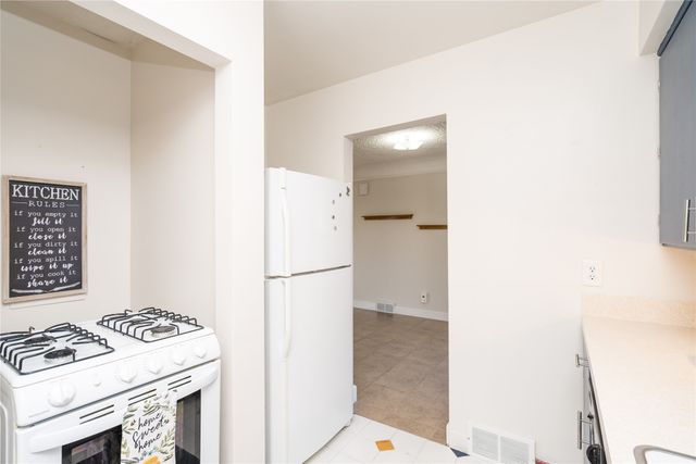 1243 Merle Hay Road, Des Moines, IA 50311