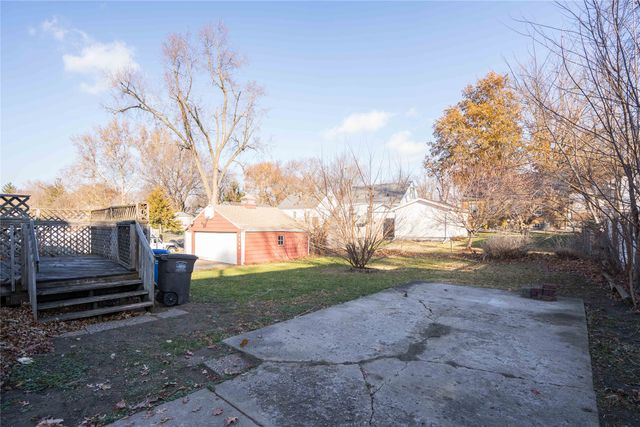 1243 Merle Hay Road, Des Moines, IA 50311