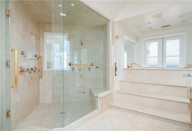 2420 The Strand, Manhattan Beach, CA 90266