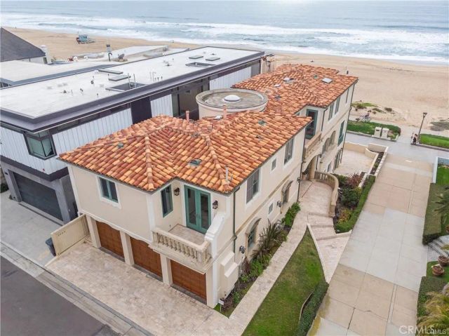 2420 The Strand, Manhattan Beach, CA 90266