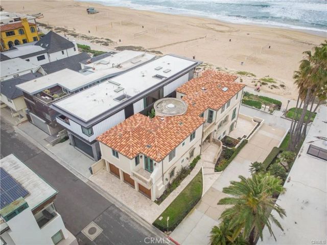 2420 The Strand, Manhattan Beach, CA 90266