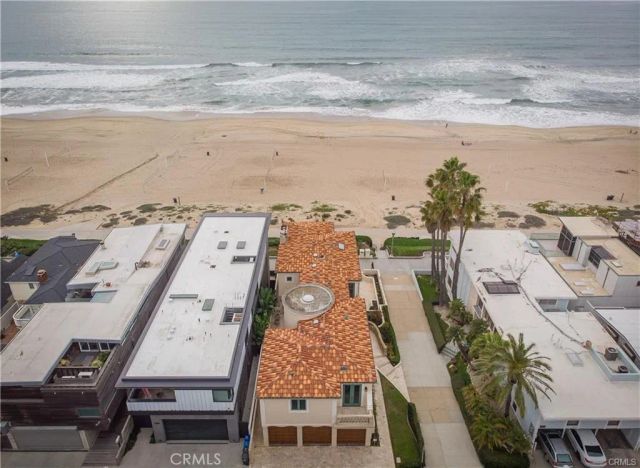 2420 The Strand, Manhattan Beach, CA 90266
