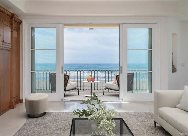 2420 The Strand, Manhattan Beach, CA 90266